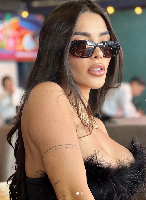 Modelo, influenciadora e apresentadora, a mexicana Dania Mendez tem 31 anos  — Foto: Reprodução Instagram