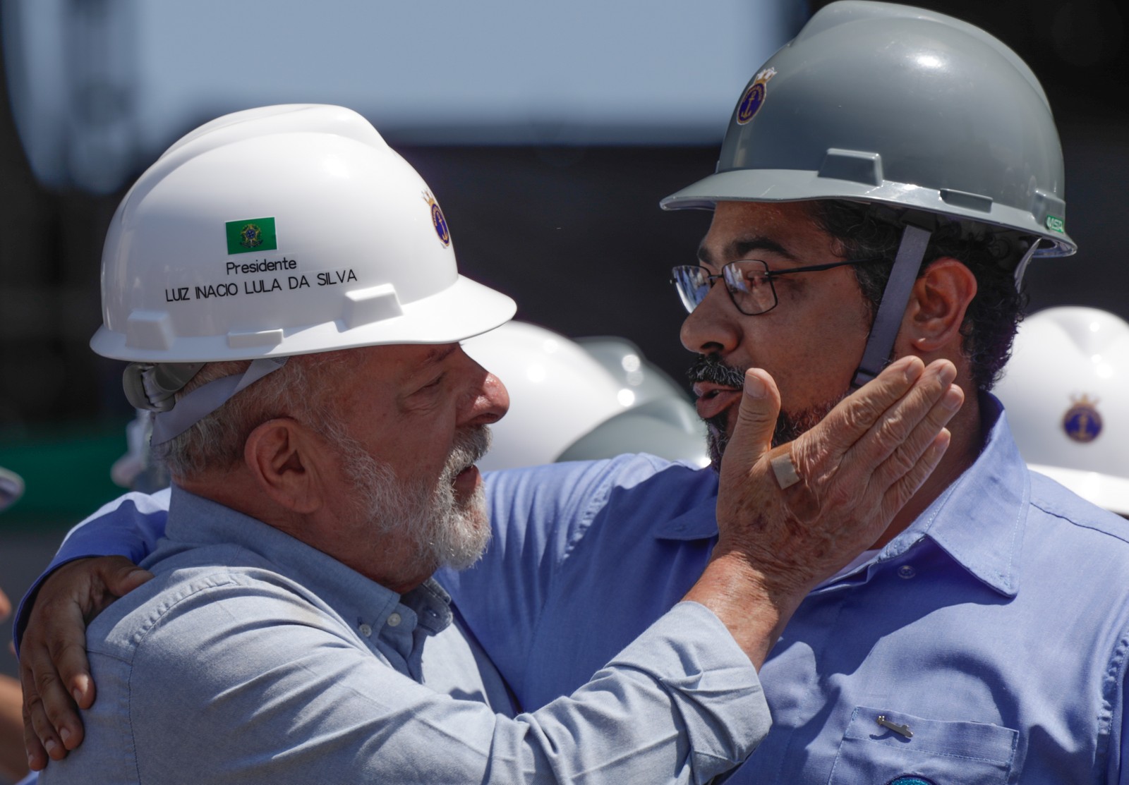 Presidente Lula visita a base de submarinos da Marinha, o PROSUB, em Itaguaí — Foto: Gabriel de Paiva/Agência O Globo