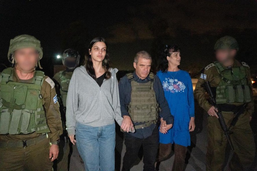 As americanas Judith e Natalie Raanan foram libertadas pelo Hamas