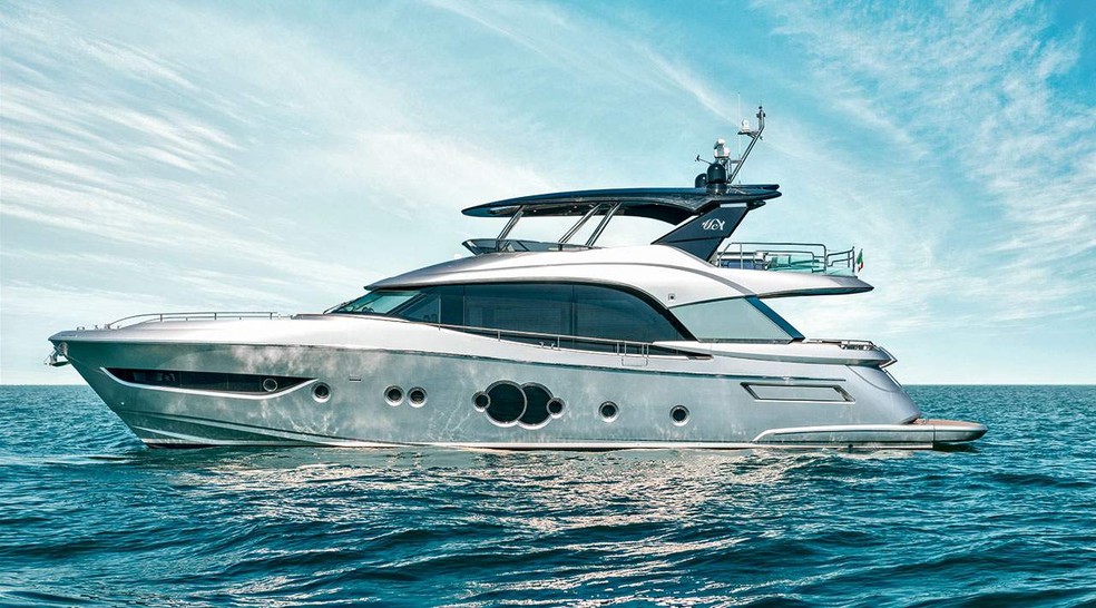 Iate Monte Carlo 76 usado nas gravações de "Cheias de Charme" — Foto: Monte Carlo Yachts