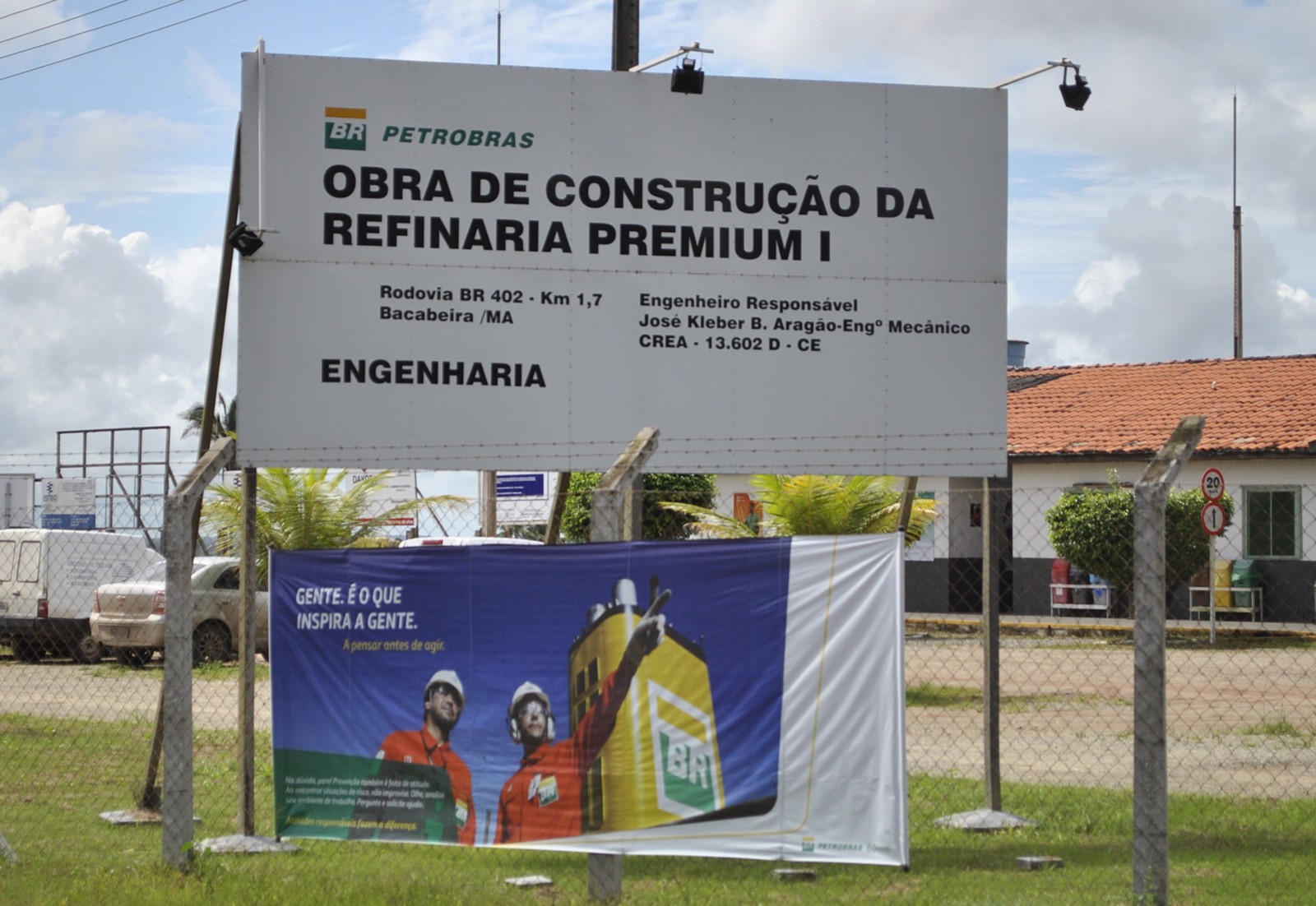 Obras inacabadas da Refinaria Premium l, no Maranhão, em 2014: projeto nunca foi adiante — Foto: Chico de Gois / Agência O Globo