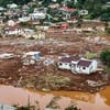 Casas destruídas pelas enchentes em Roca Sales, no RS: governo federal cria norma para compra de imóveis por desabrigados - Gustavo Ghisleni/AFP