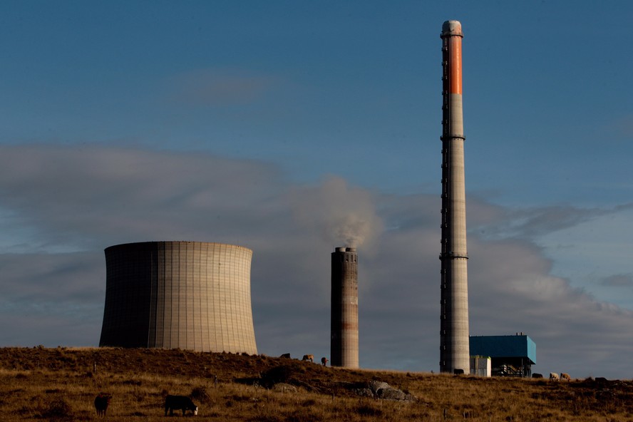 Em meio à onda de calor, ONS ativa usinas a carvão para dar conta da demanda de energia