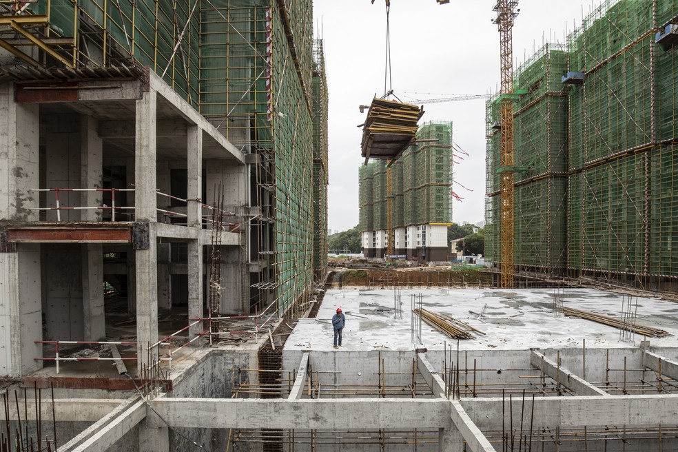 Cada vez menos novos projetos habitacionais estão sendo iniciados na China — Foto: Qilai Shen/The New York Times