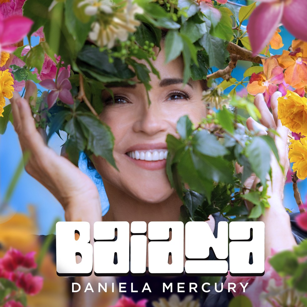 Capa do disco 'Baiana': referência a Carmen Miranda — Foto: Reprodução 