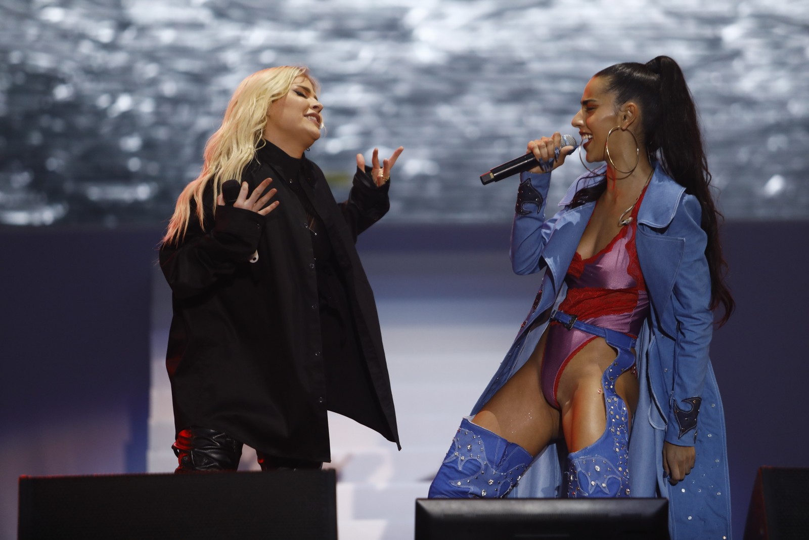 Luísa Sonza e Marina Sena no Rock in Rio 2020 — Foto: Brenno Carvalho / Agência O Globo