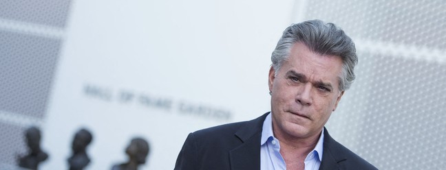 o ator Ray Liotta durante o Evento Shades of Blue Television Academy, em Hollywood, Califórnia, em junho de 2016 — Foto: VALERIE MACON / AFP