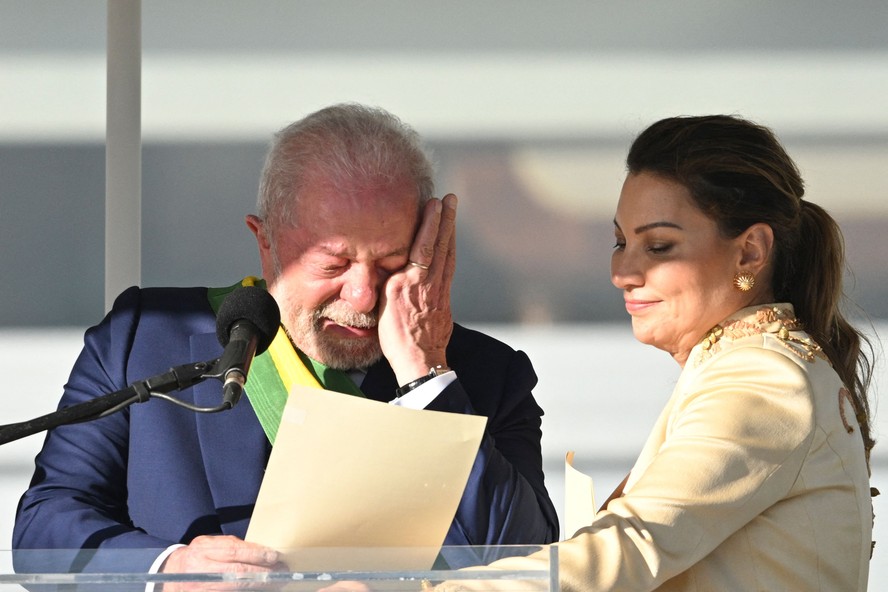 O presidente Luiz Inácio Lula da Silva toma posse em Brasilia