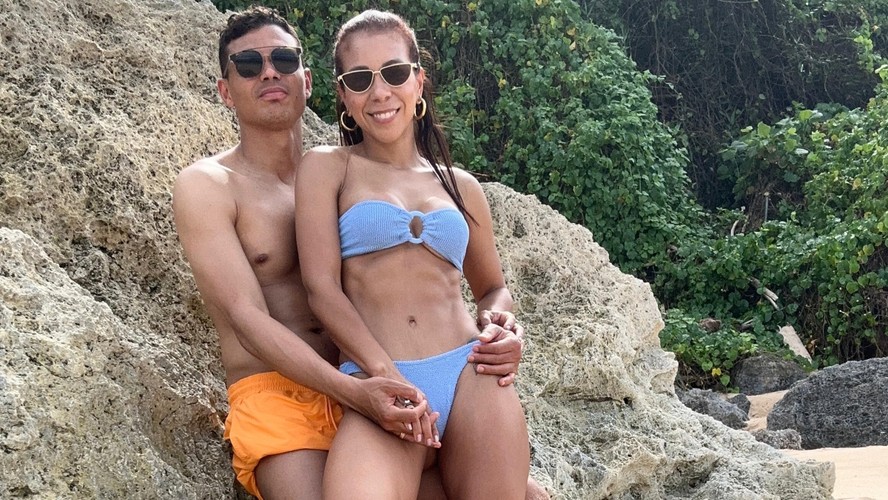 Belle Silva com o marido, Thiago Silva, em viagem romântica do casal