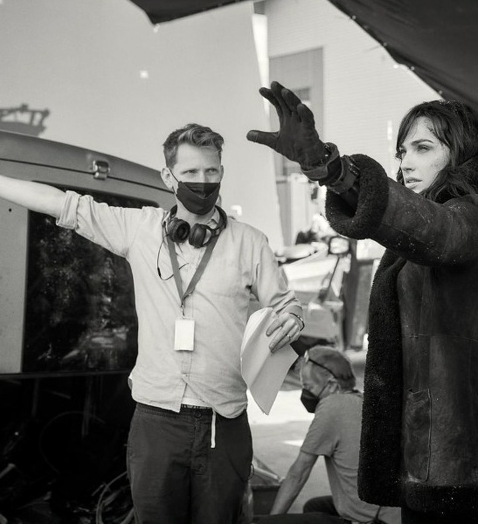 Gal Gadot em “Agente Stone”, da Netflix — Foto: Robert Viglasky/Netflix