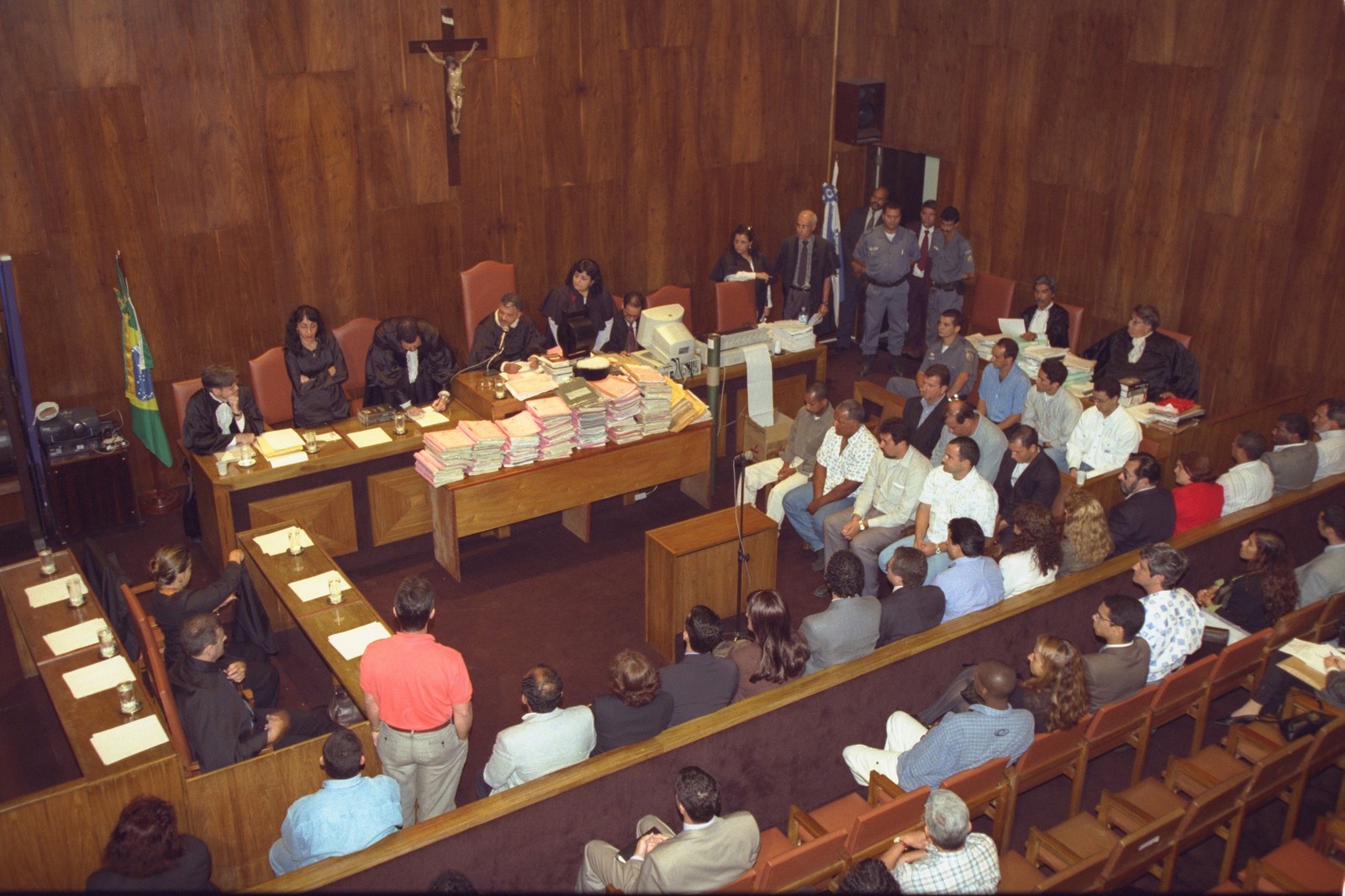 Julgamento dos acusados da Chacina de Vigário, em 23 de novembro de 1998  — Foto: William de Moura
