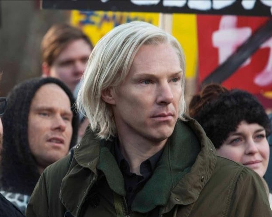 Benedict Cumberbatch como Assange em 'O quinto poder'