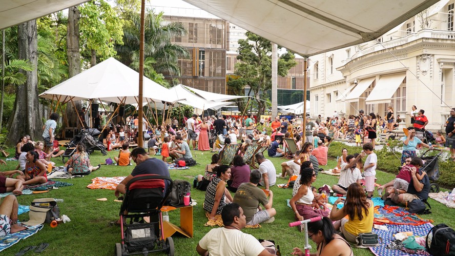 Verão na Casa: programação acontece nos fins de semana de janeiro nos jardins da Firjan, em Botafogo