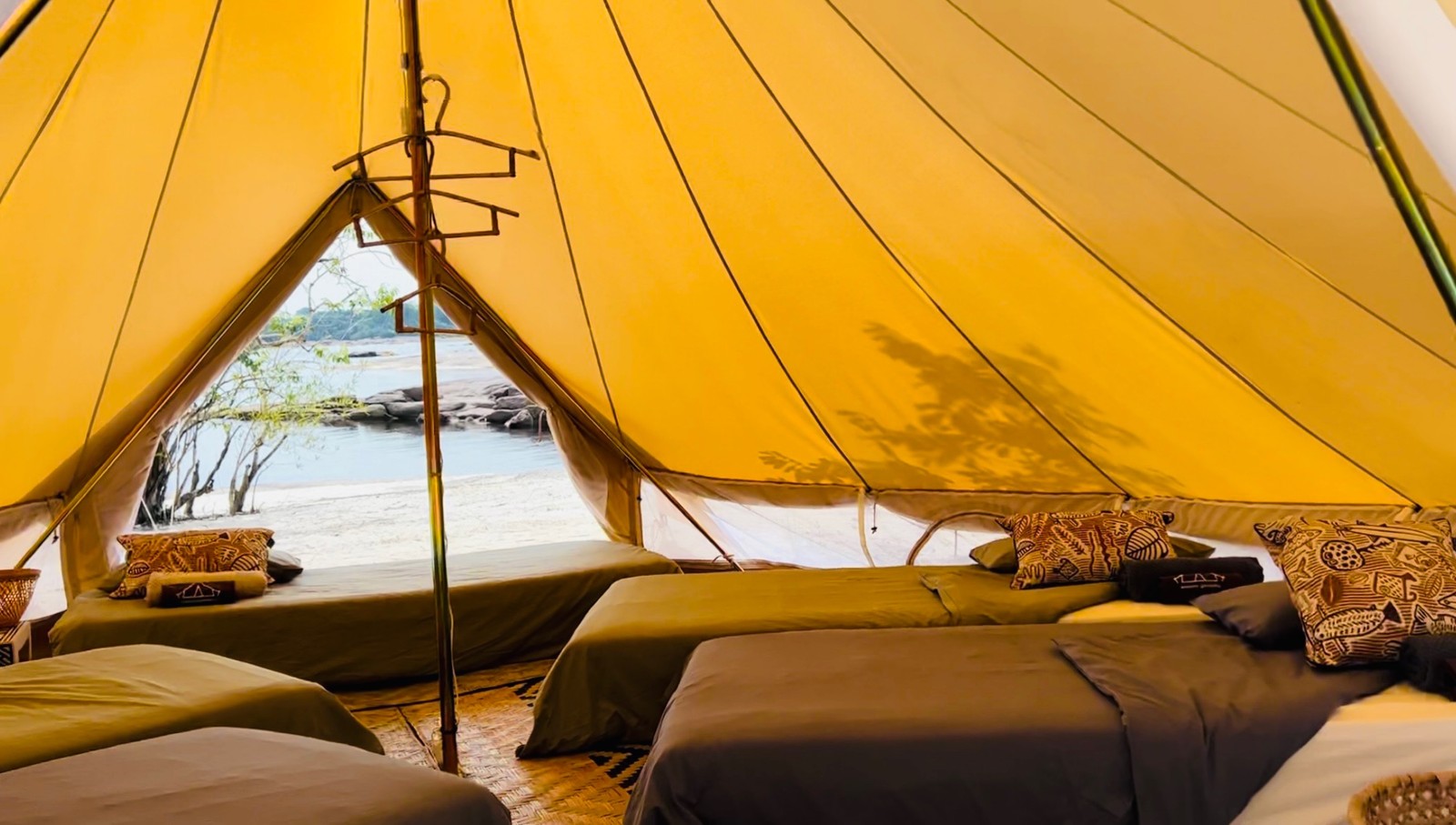 'Glamping': Acampamento de luxo na Amazônia — Foto: Divulgação / Amazon Emotions