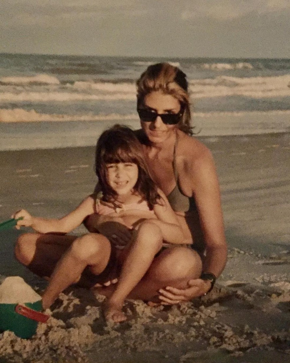 Fernanda Abreu com a filha Sofia — Foto: Reprodução/Instagram