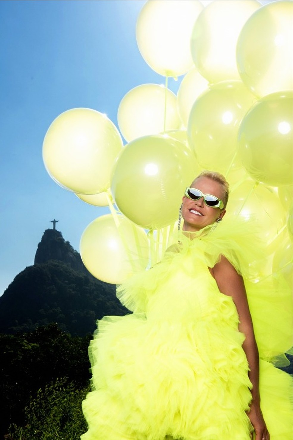 Xuxa em ensaio exclusivo para o Rio Show — Foto: Blad Meneghel