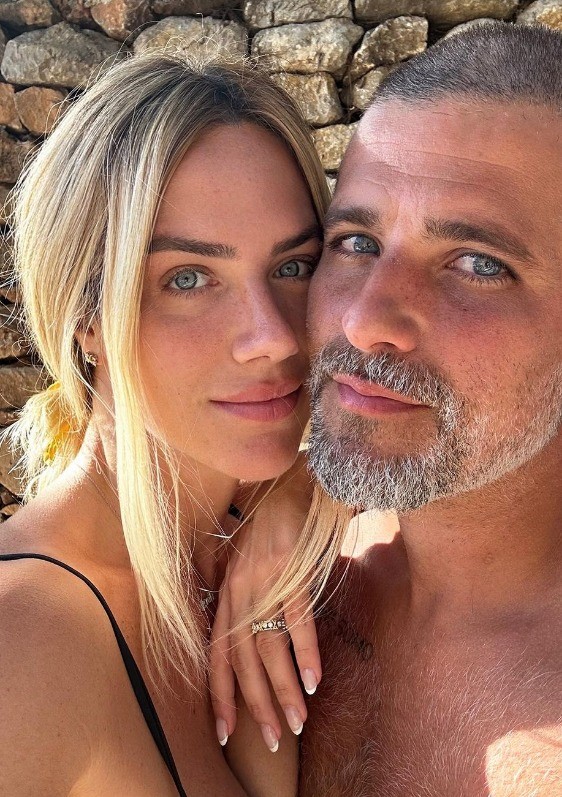 Giovanna Ewbank e Bruno Gagliasso  compartiharam fotos de viagem a ibiza — Foto: Reprodução