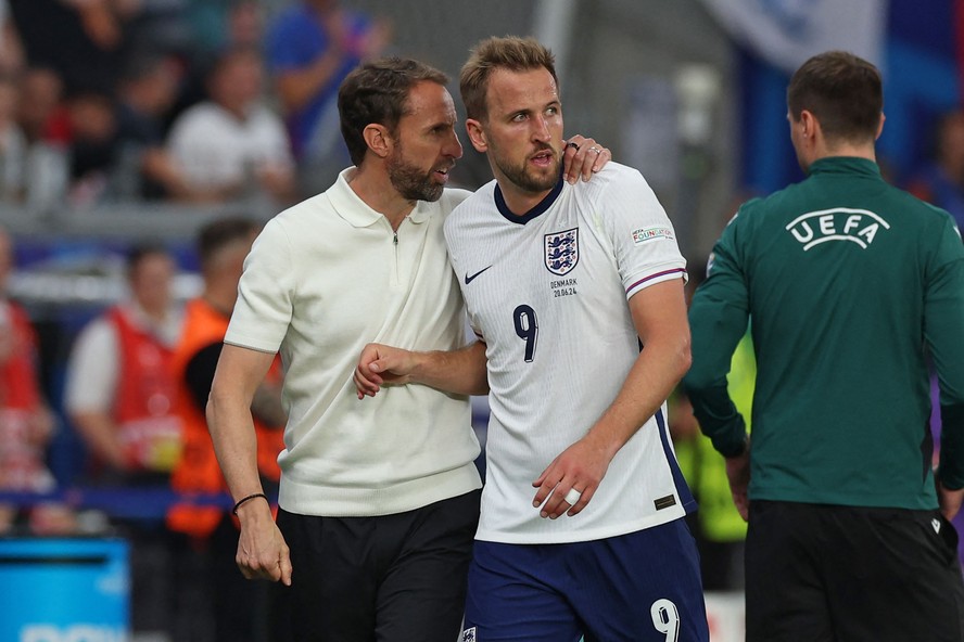 Trabalho de Gareth Southgate à frente de seleção da Inglaterra é cada vez mais questionado