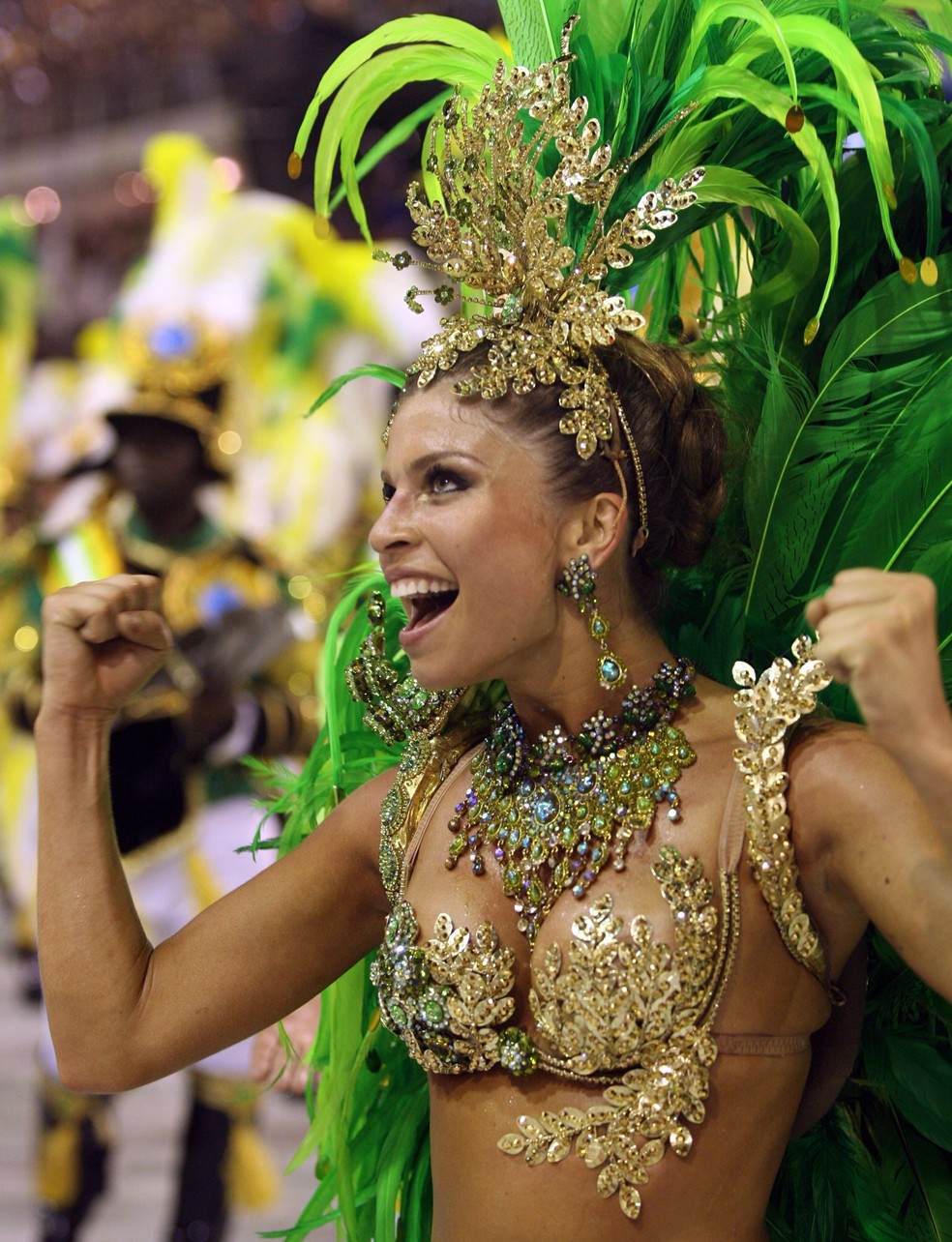 Grazi Massafera diz que foi alvo de sabotagem em sua estreia como rainha de bateria da Grande Rio, em 2007 — Foto: Fábio Rossi / Agência O Globo / 25-02-2007