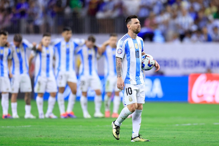 Lionel Messi é o terceiro maior artilheiro da Copa América em atividade, mas ainda não fez um gol nessa edição