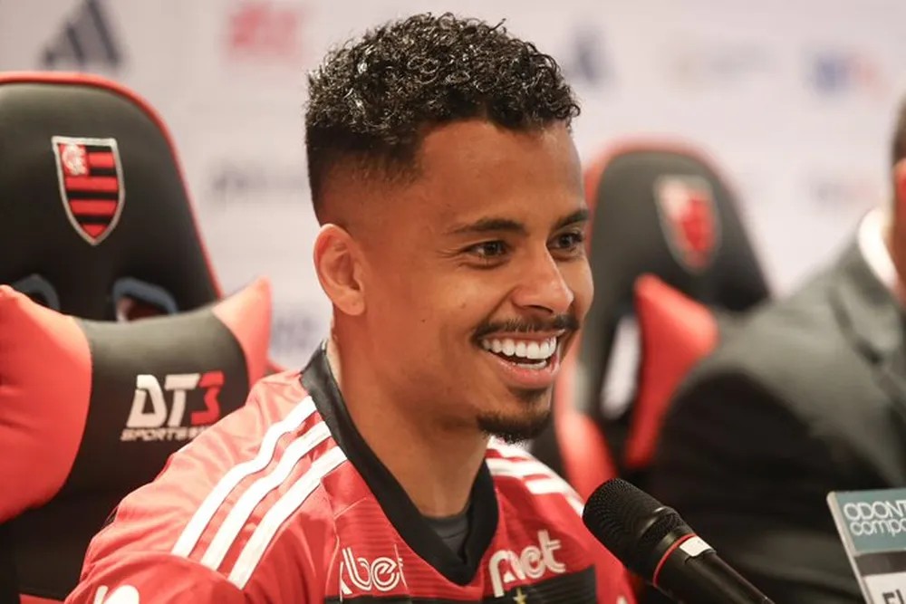 Allan, ex-Atlético-MG, chegou ao Flamengo  — Foto: Gilvan de Souza / Flamengo