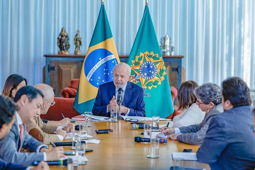 Lula durante entrevista com jornalistas de agências internacionais