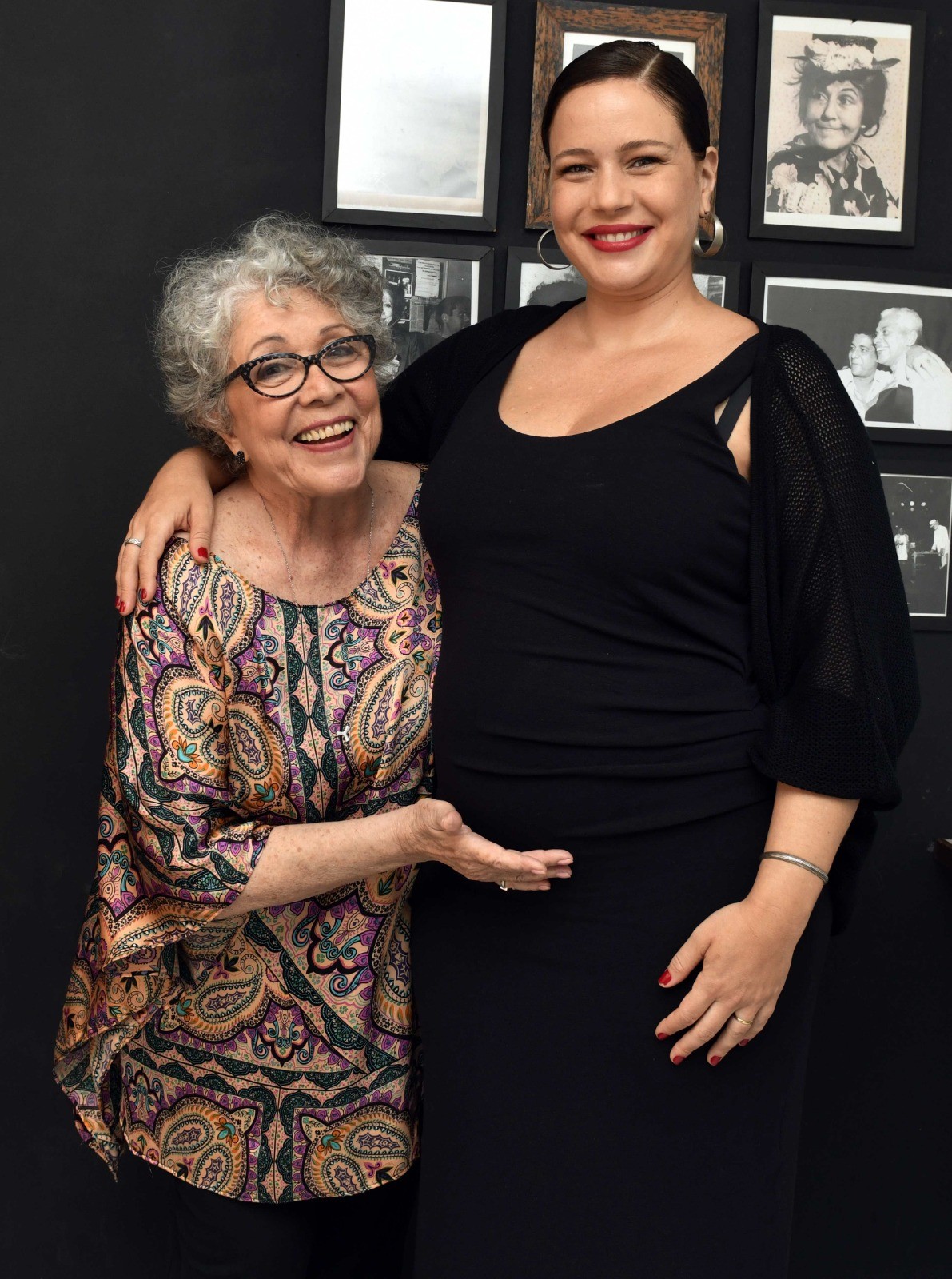 Ângela Leal se tornará vovó novamente este ano. Leandra Leal está esperando um menino. A atriz já é mãe de Júlia  — Foto: Cristina Granato