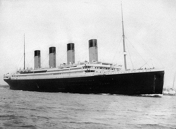 Navio Titanic partindo de Southampton, no Canadá