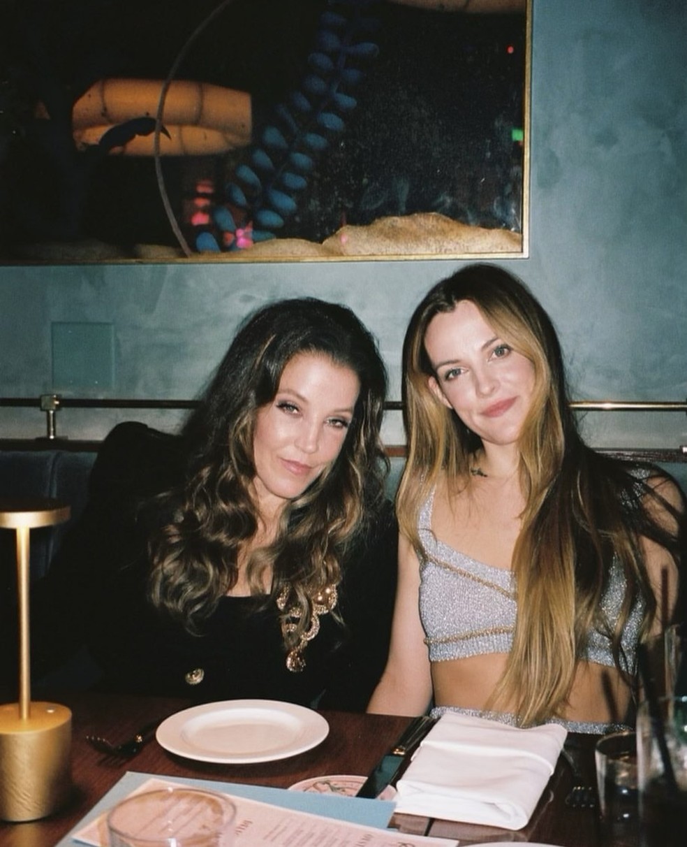 Lisa Marie Presley e a filha, Riley Keough — Foto: Reprodução do Instagram