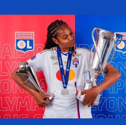 Wendie Renard é capitã do Lyon, a mais bem-sucedida equipe do futebol feminino — Foto: Reprodução/Instagram