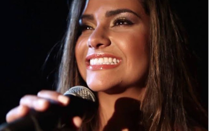 Barraco: agredida por vizinhas, ex-The Voice Fabíola Carvalho Rego vai receber indenização