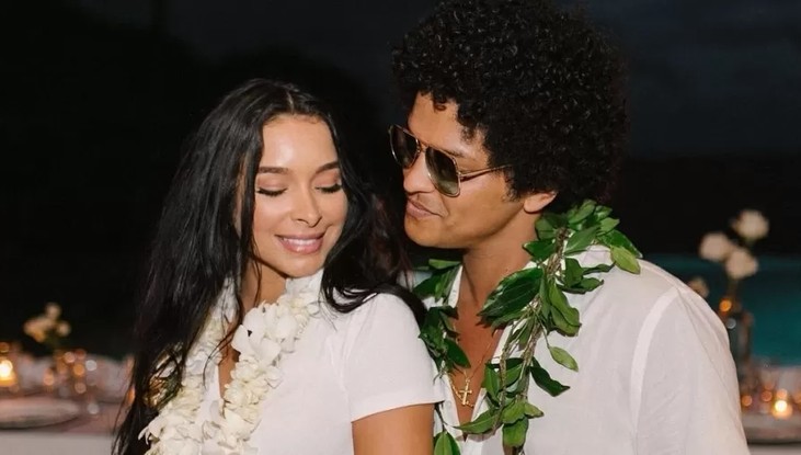 Jessica Caban e Bruno Mars: fim de namoro?