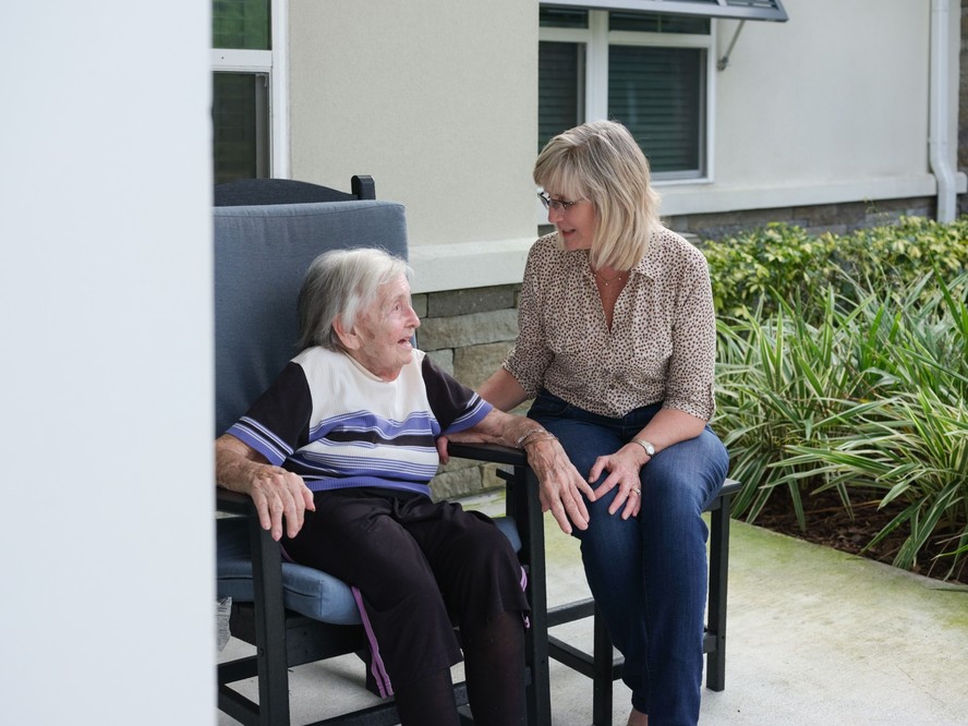 Ellen Kessler e sua mãe: administrando o tempo entre trabalho e os cuidados com a idosa