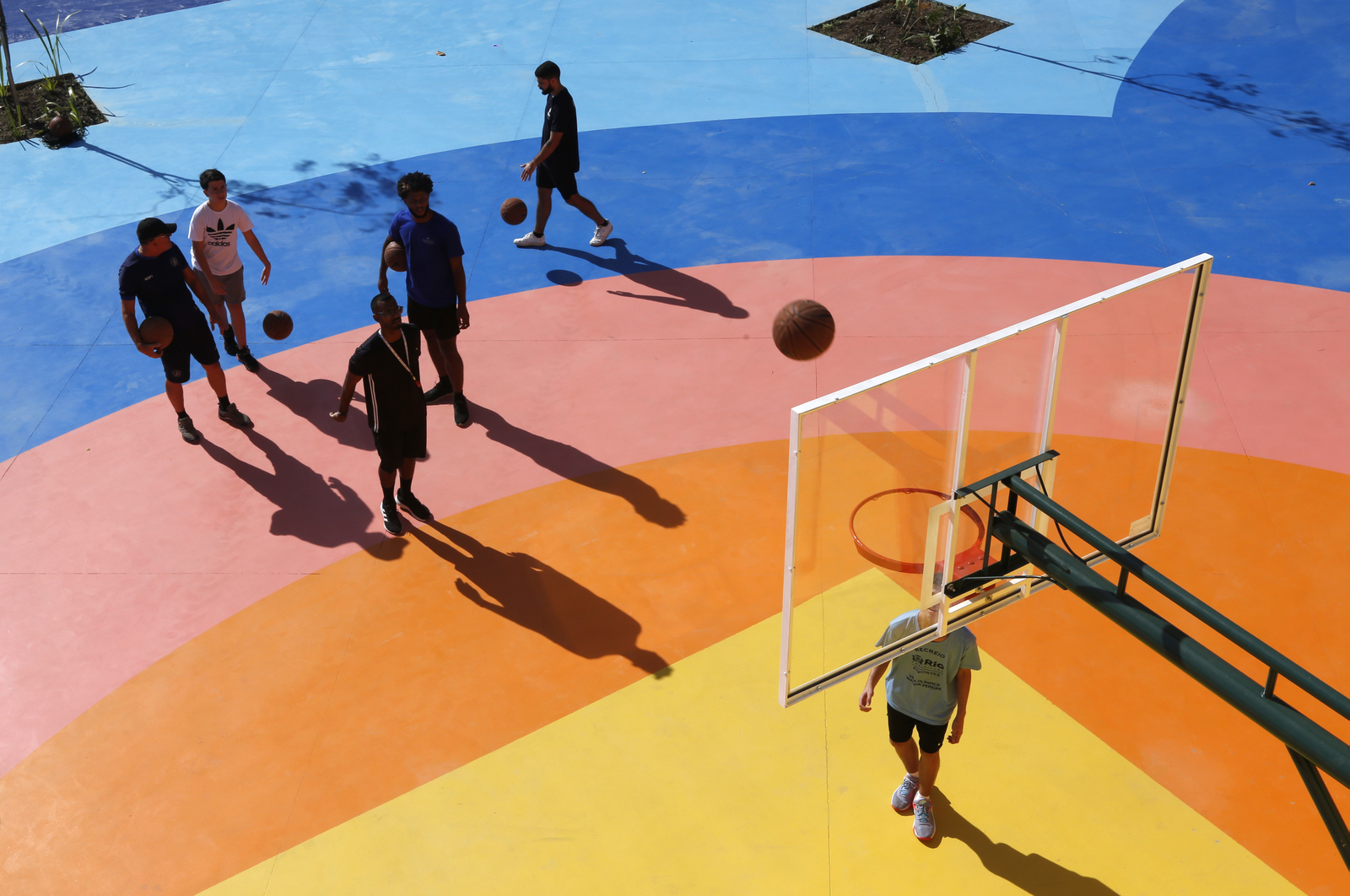 Parque Rita Lee é inaugurado e ocupa uma área de 136 mil m² em parte do Parque Olímpico, na Barra da Tijuca. O novo espaço de lazer e práticas esportivas conta com uma praça molhada para se refrescar Foto Fábio Rossi / Agência O GLobo — Foto: Fábio Rossi / Agência O Globo