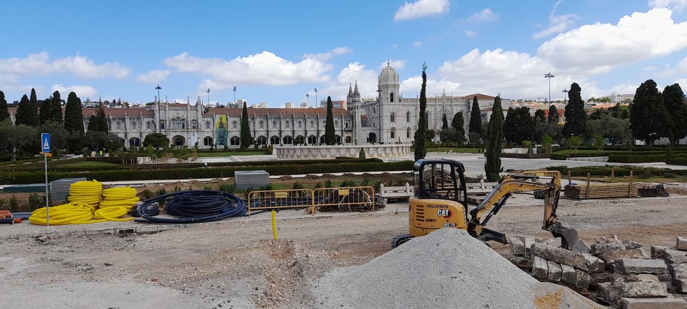 Praça do Império em Lisboa, em frente ao Mosteiro dos Jerônimos — Foto: Gian Amato/Portugal Giro/O Globo