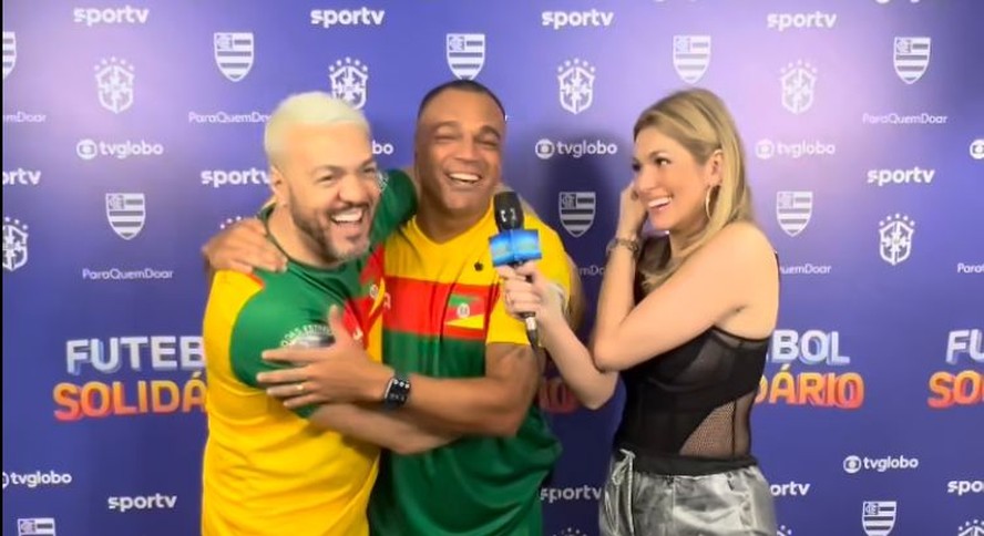 Belo e Denílson dão entrevistas juntos no 'Domingão do Huck'