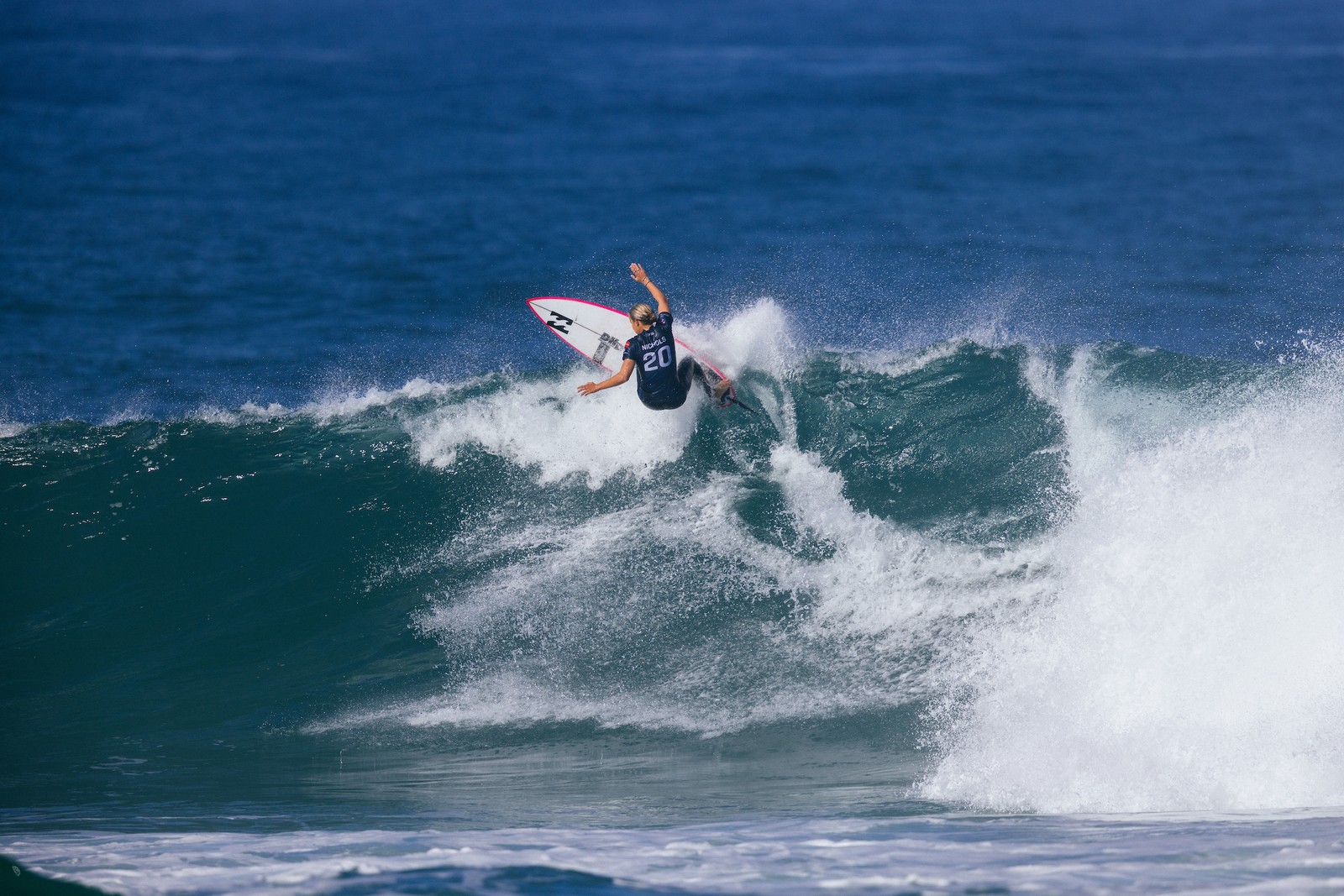 Isabella Nichols, da Austrália — Foto: Daniel Smorigo/World Surf League