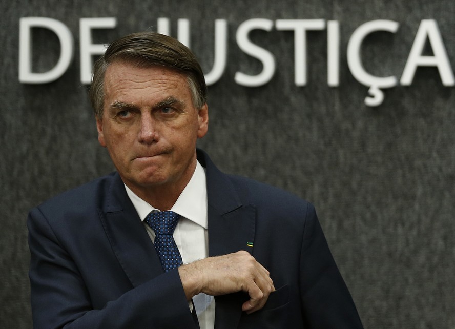 O então presidente Jair Bolsonaro participa de posse no CNJ