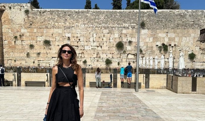 Luciana Gimenez, no Muro das Lamentações, em Jerusalém