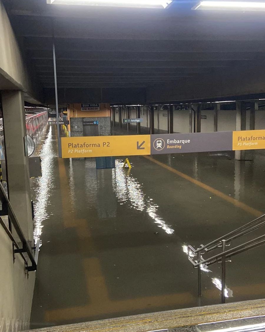 Imagens da estação Acari / Fazenda Botafogo — Foto: reprodução