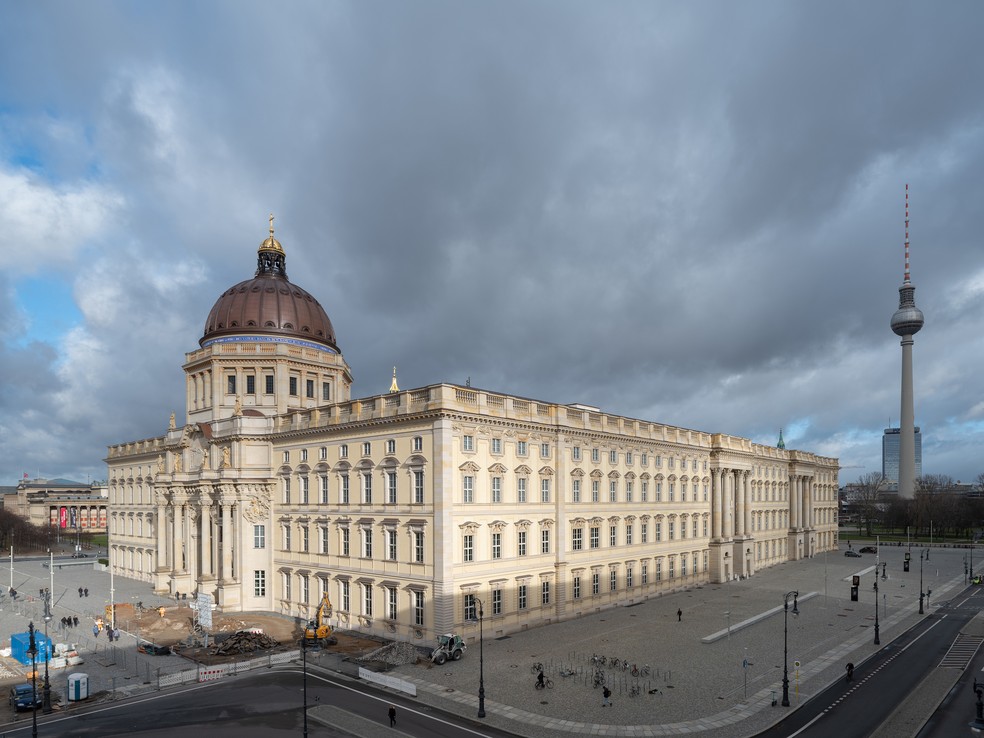 O Forum Humboldt, um museu de Berlim que começou a repatriar alguns dos artefatos para a Nigéria — Foto: Andreas Meichsner/The New York Times