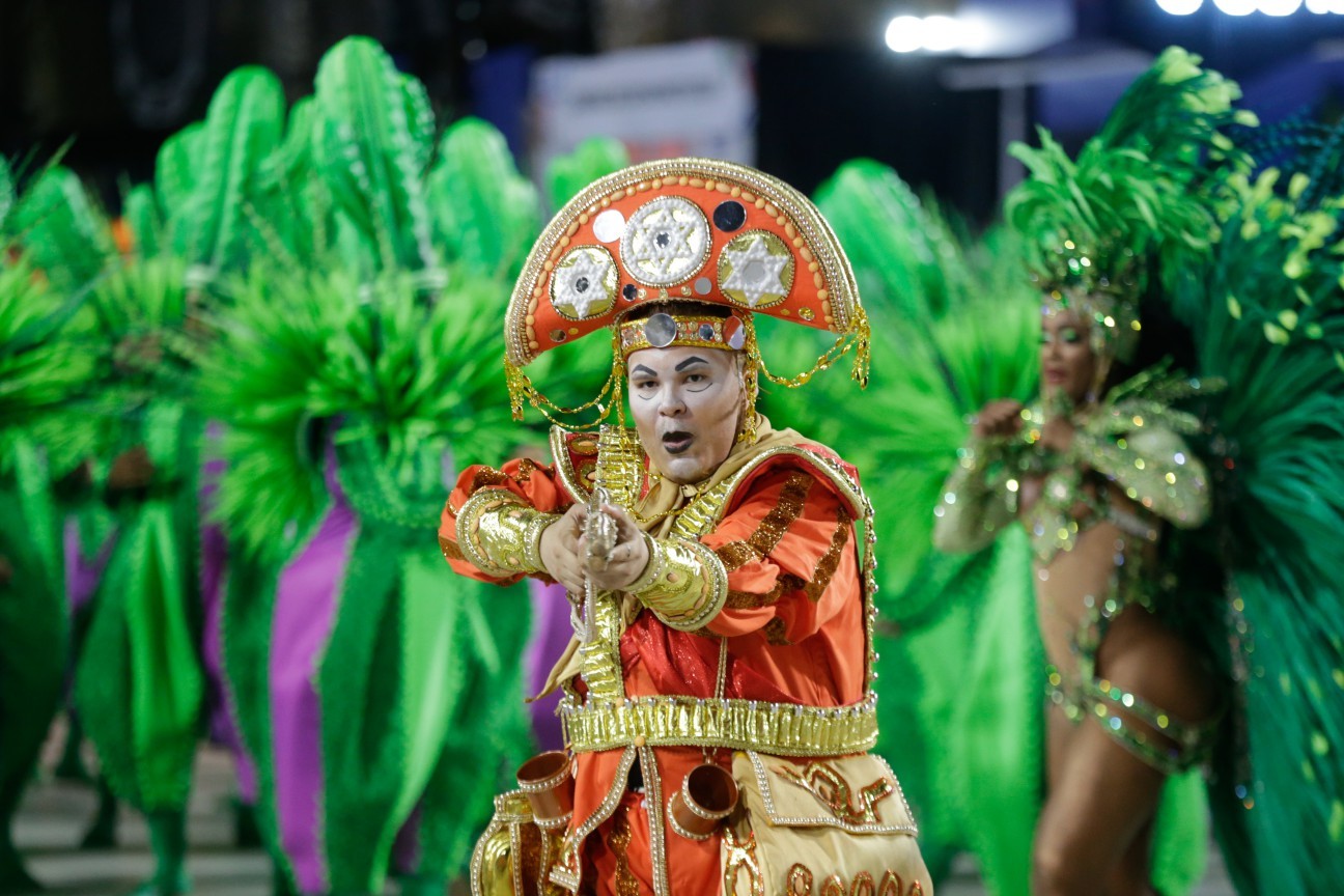 Desfile da Imperatriz Leopoldinense — Foto: Domingos Peixoto