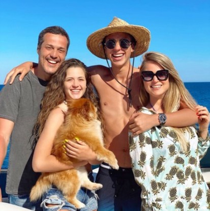 Susana Werner com Julio Cesar e os filhos Giulia e Cauet