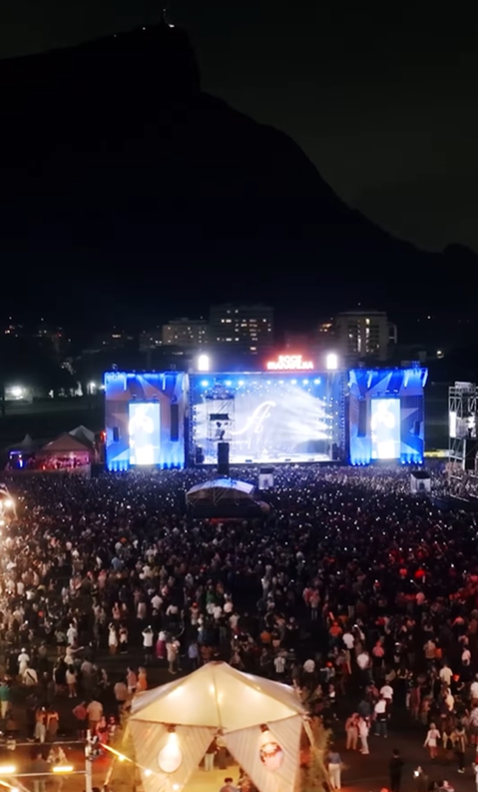 Público enche Jockey Club, no Rio de Janeiro, em primeiro dia de segunda edição do festival Doce Maravilha — Foto: Reprodução/Instagram/Divulgação