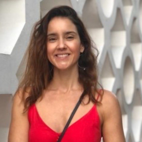Hoje com 44 anos, Patricia Werneck trabalha como Diretora Assistente de Teledramaturgia e abriu um quiosque de bebidas saudáveis em um shopping do Rio — Foto: Reprodução/LinkedIn