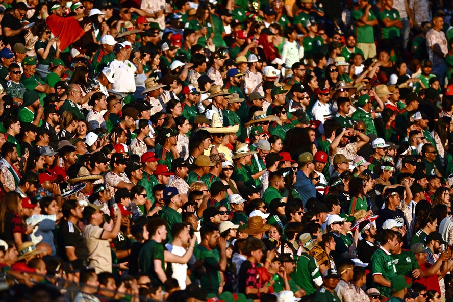 México e Catar se enfrentaram no último domingo pela Copa Ouro