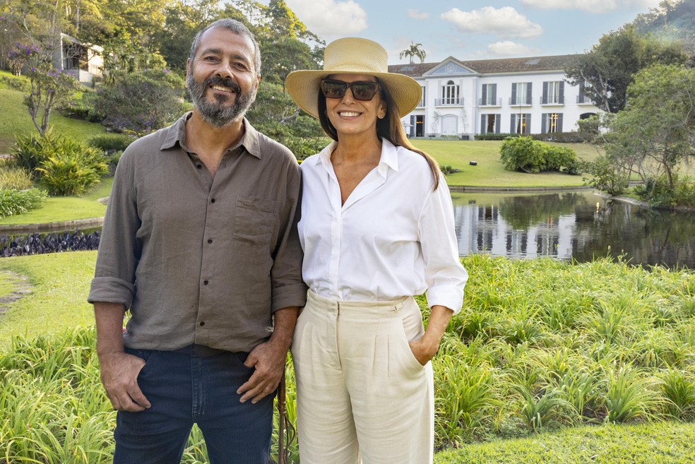 José Inocêncio (Marcos Palmeira) e Aurora (Malu Mader) — Foto: Globo/ Fábio Rocha