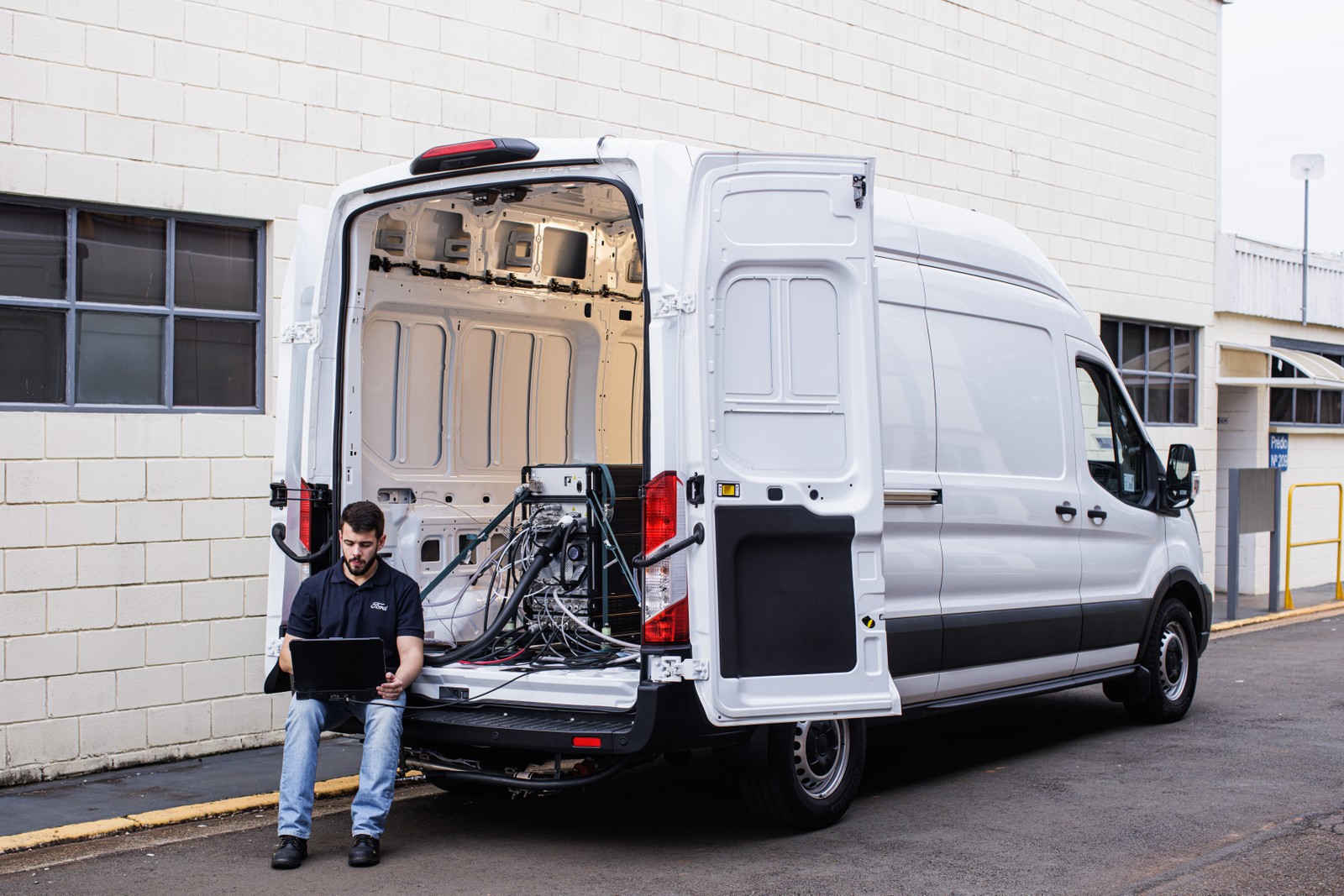 Ford realiza testes especiais em veículos — Foto: Divulgação