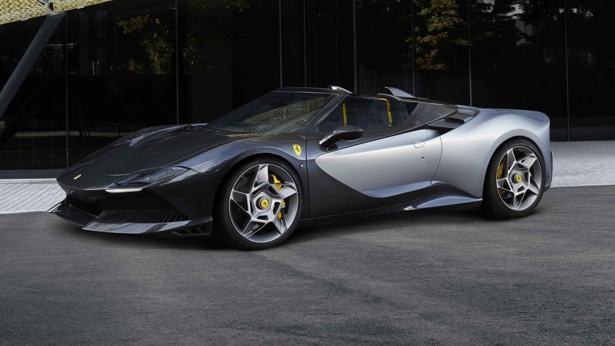 Cliente super rico compra Ferrari exclusiva — Foto: Reprodução