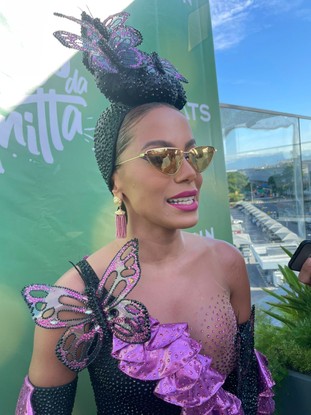 Anitta leva seu bloco par ao Centro do Rio no último fim de semana no carnaval 2023